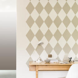 harlekinrutor vägg beige vitt